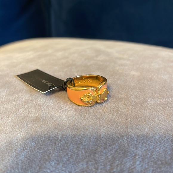 Costume ring - Picture 5 of 5